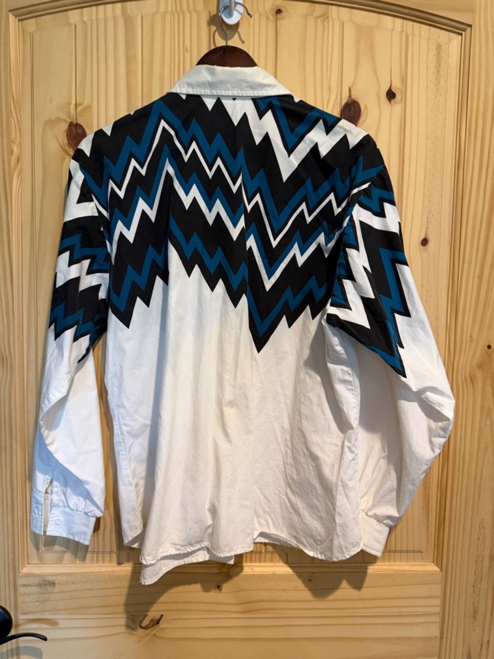 Vintage Roper Western Shirt XL‎ Mens White Teal Black Zigzag Geometric USA Made - Picture 2 of 7